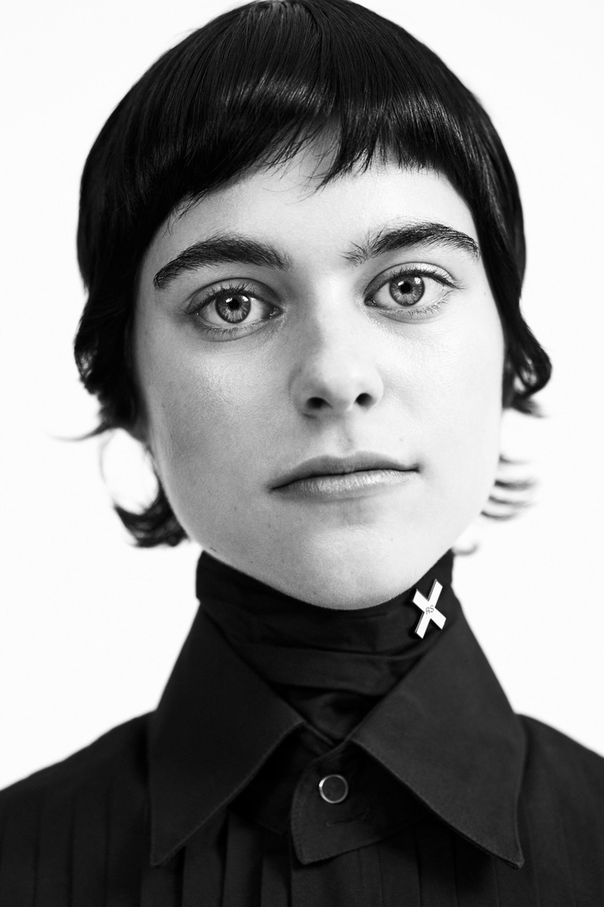 The xx i Raf Simons wypuścili kolekcję celebrującą 10-lecie debiutanckiej płyty grupy